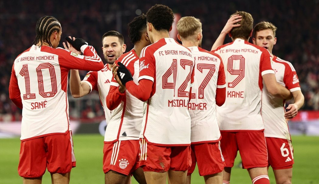 Gólová radost hráčů Bayernu