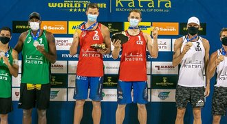 Perun & Dave: Beach volejbal po italsku, úspěšná dvojice vděčí trenérovi