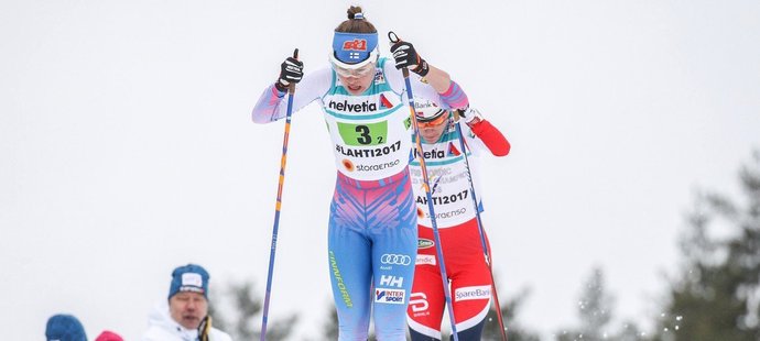 Kerttu Niskanenová vyhrála na Světovém poháru v běhu na lyžích v Cogne závod na 10 kilometrů klasicky a slaví druhé vítězství kariéry.