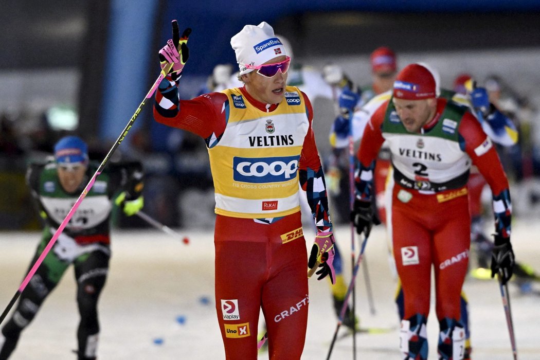 Johannes Hoesflot Klaebo ovládl i druhý sprint SP