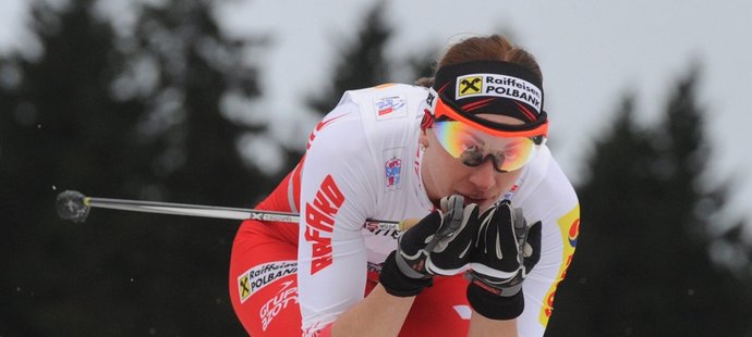 Polská běžkyně na lyžích Kowalczyková plní roli favoritky Tour de Ski. V neděli vyhrála druhý díl série závodů a je na průběžném prvním místě