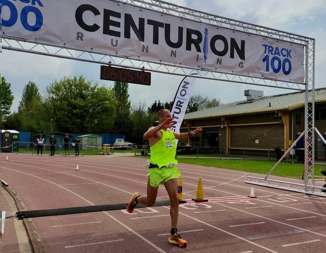 Aleksandr Sorokin je novým rekordmanem na 100 kilometrů