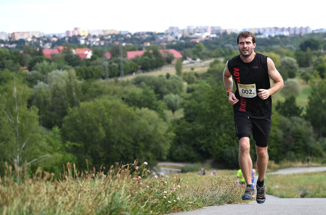 Stovky běžců si užily iSport LIFE závod v Milíčovském lese