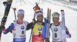 Stupně vítězů po stíhacím závodě mužů na biatlonovém MS v Hochfilzenu