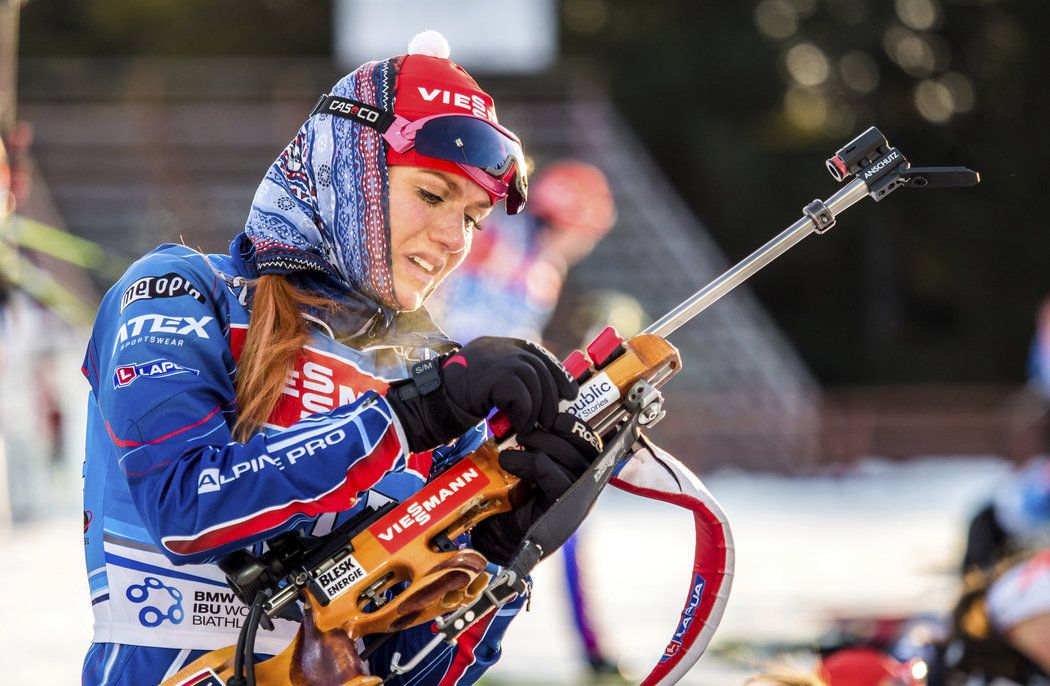 Gabriela Soukalová se v Chanty Mansijsku chrání před mrazem šátkem i &#34;tatrankou&#34; v puse