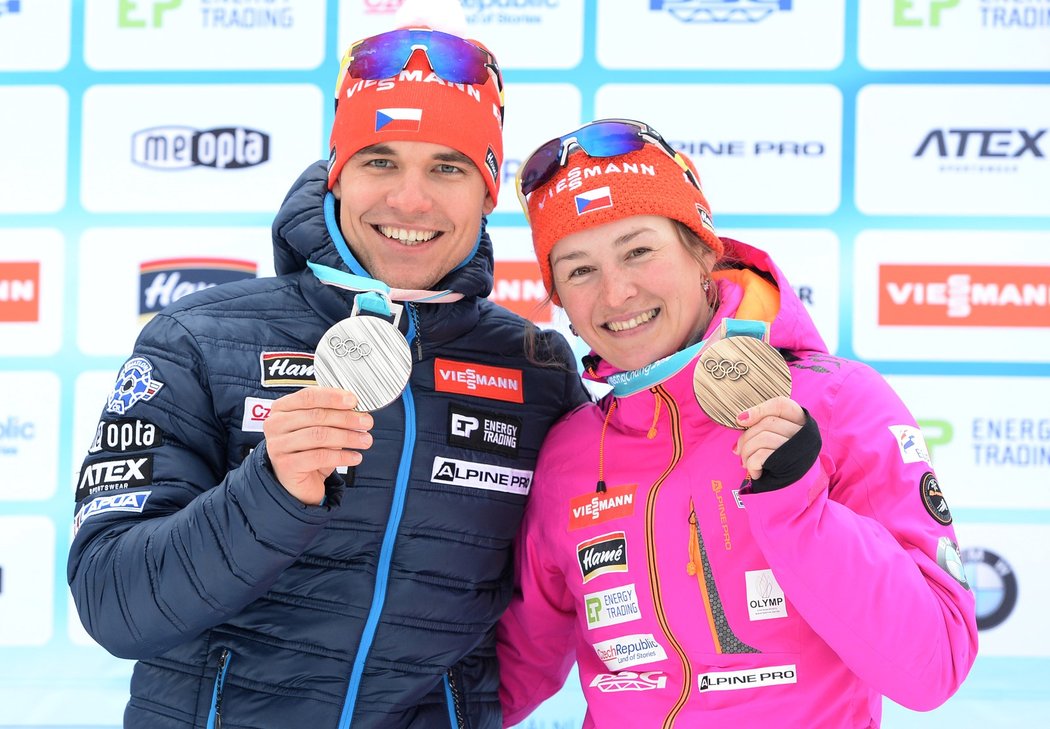 Michal Krčmář a Veronika Vítková ukázali v Jablonci své medaile
