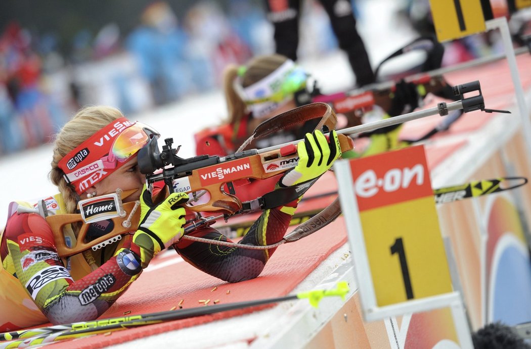 Gabriela Soukalová na střelnici v Ruhpoldingu