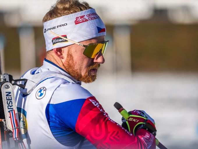 Biatlon ONLINE: Stíhačku vyhrál Perrot, Češi až ve třetí desítce. Ženy čeká štafeta Biatlon ONLINE: Stíhačku vyhrál Perrot, Češi až ve třetí desítce. Ženy čeká štafeta