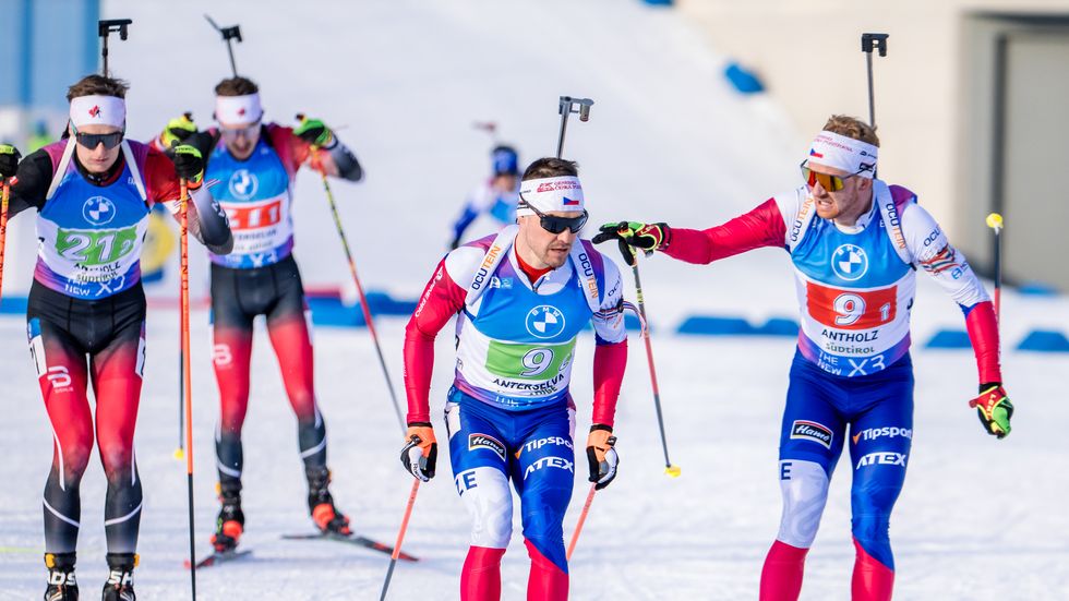 Vítězslav Hornig předává štafetu Michalu Krčmářovi