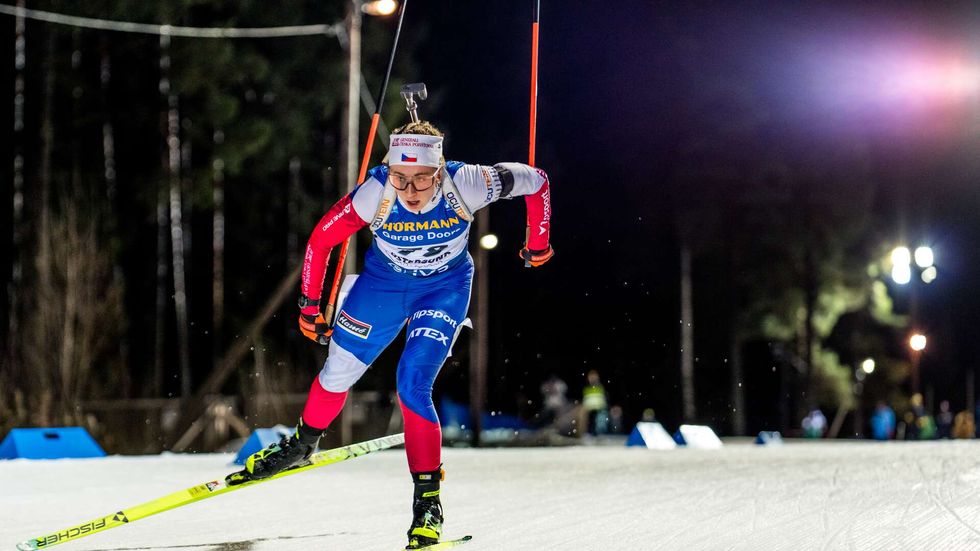 Jessica Jislová na trati vytrvalostního závodu v Östersundu
