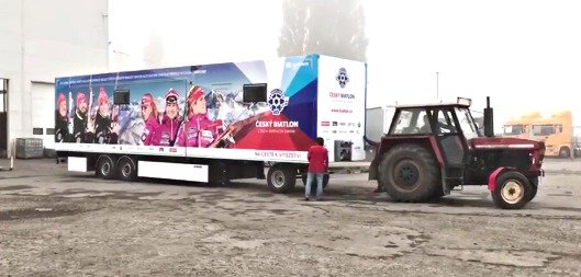 Takhle vypadá servisní kamion českých biatlonistů