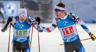 Biatlon: Davidová se po šesti chybách propadla, muži byli ve štafetě sedmí