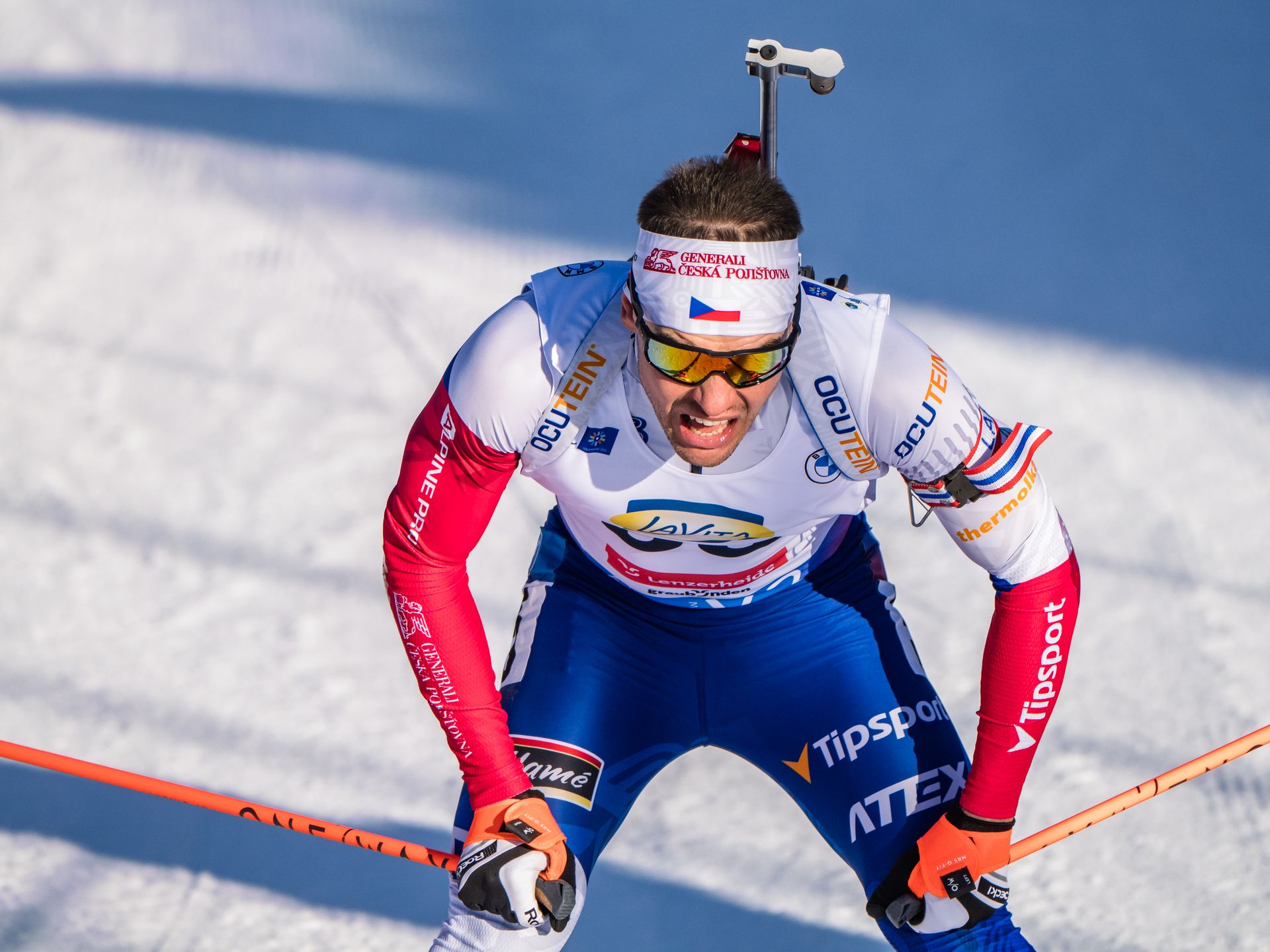 Vyčerpaný Michal Krčmář v cíli Vyčerpaný Michal Krčmář v cíli