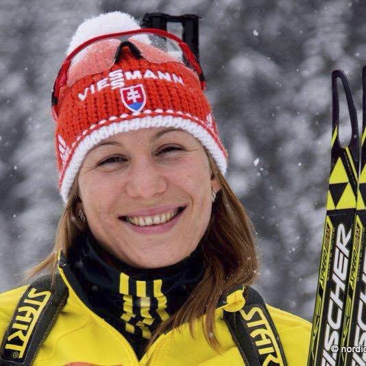 Slovenská biatlonistka Anastasia Kuzminová se do Světového poháru vrátila po narození dcery a sezona nedopadla podle jejích představ.