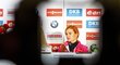 Česká hvězda Gabriela Soukalová na tiskové konferenci předvedla ohnivě rudou hlavu
