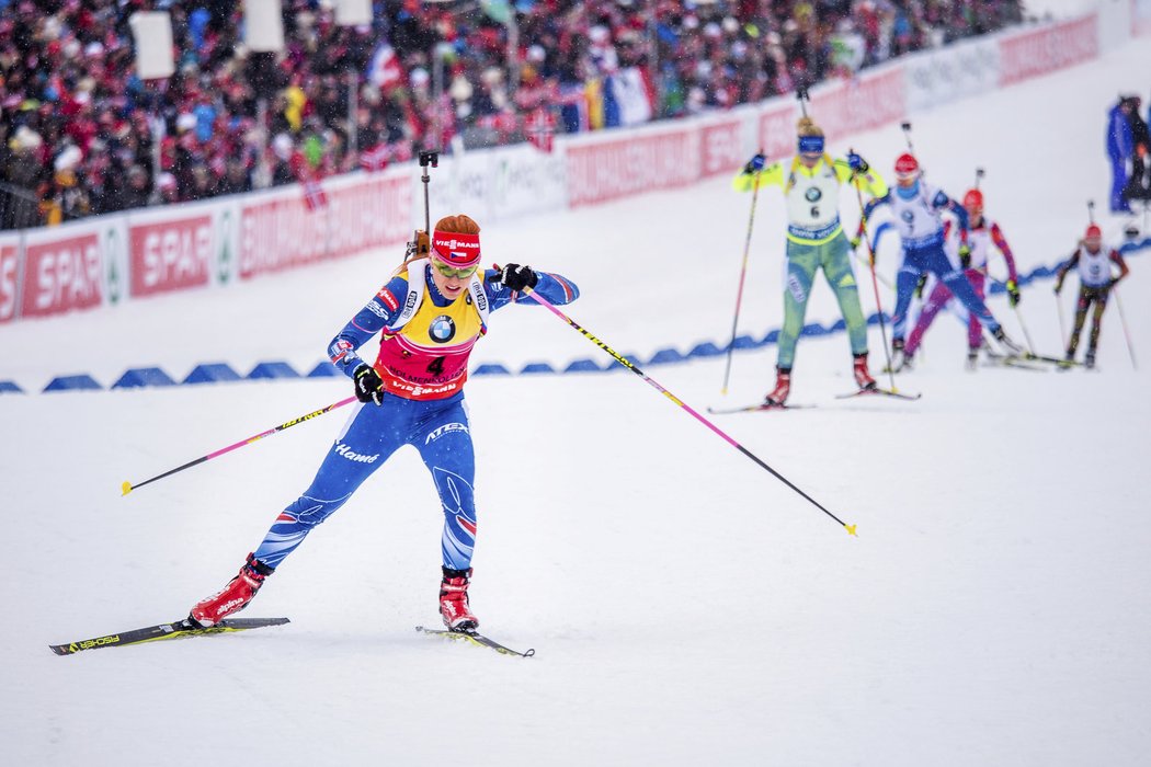 Gabriela Soukalová se o možný úspěch ve stíhačce připravila pěti chybami na střelnici