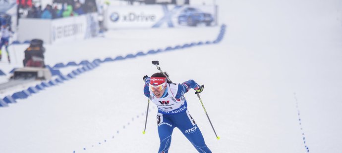 Veronika Vítková doráží do cíle vytrvalostního závodu na MS, od bronzu ji dělilo devět vteřin