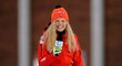 Česká biatlonistka Gabriela Soukalová splnila slib a po skončení šampionátu v Novém Městě na Moravě zazpívala divákům