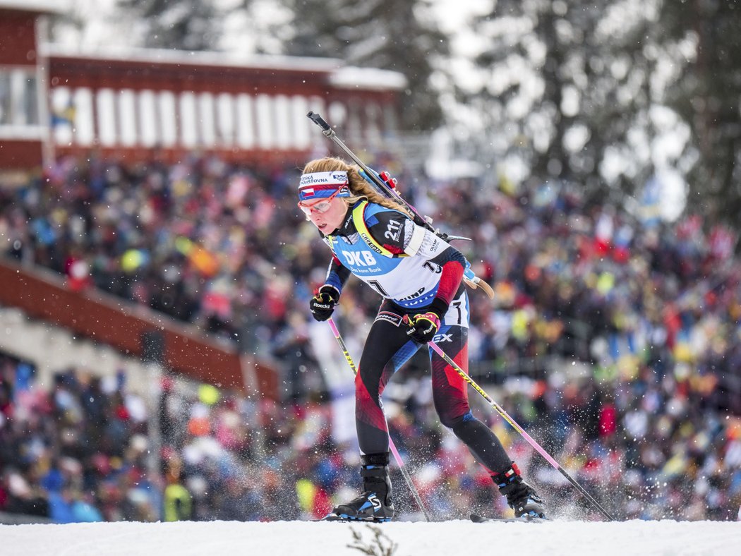 Markéta Davidová dokončila stíhací závod na MS v biatlonu na 13. místě