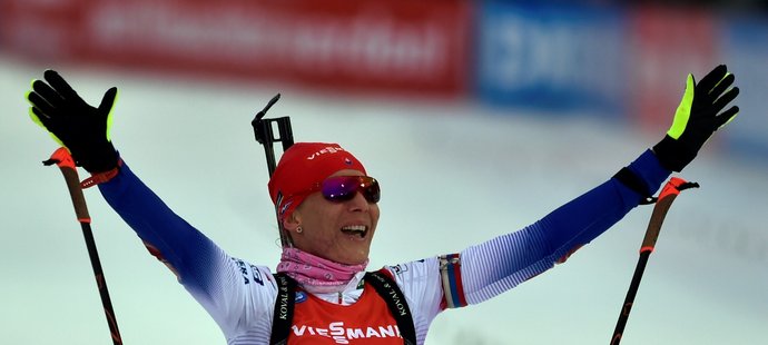 Vítězka hromadného závodu žen Anastasia Kuzminová ze Slovenska