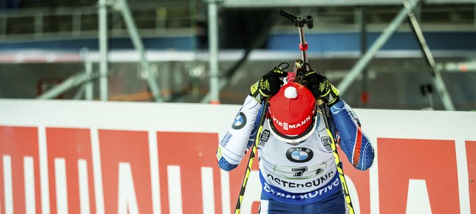 Zklamaná Veronika Vítková v závodě smíšených štafet na SP v Östersundu
