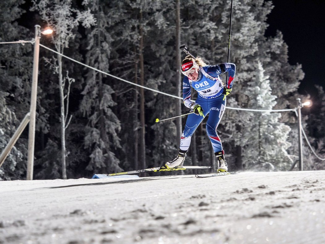 Jessice Jislové sprint nevyšel, i kvůli třem chybám dojela až na 91. příčce