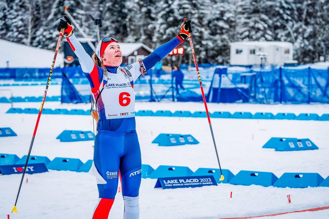 Kristýna Otcovská má již medaili ze Zimní univerziády, nyní je součástí biatlonové reprezentace na mistrovství světa