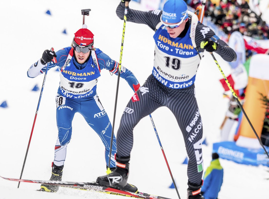 Jaroslav Soukup na trati nevydařeného sprintu SP v Ruhpoldingu