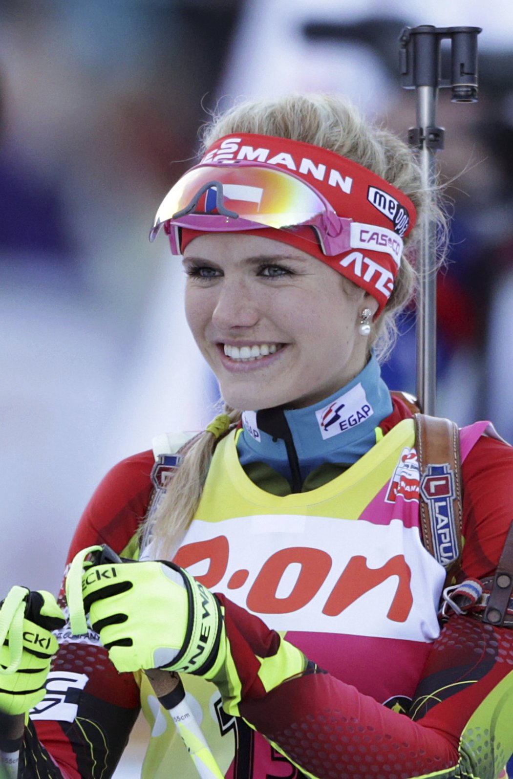 Gabriela Soukalová krátce poté, co zvítězila v závodě SP v biatlonu v německém Ruhpoldingu