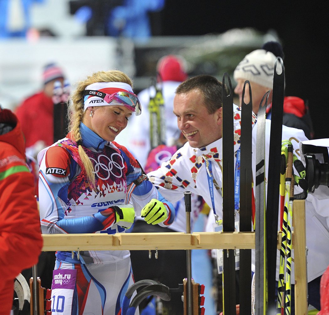 Šéf biatlonového svazu Jiří Hamza s Gabrielou Soukalovou na olympiádě v Soči