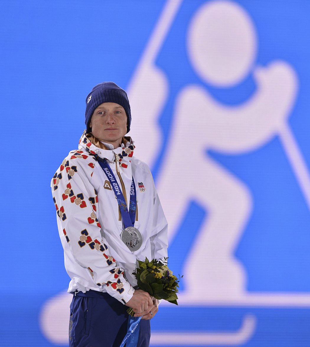 Ondřej Moravec, stříbrný medailista z biatlonového závodu mužů ve stíhačce