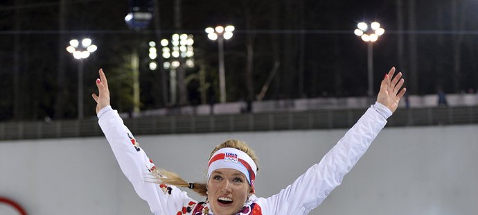 Je to tam! Soukalová se raduje z olympijské medaile v Soči