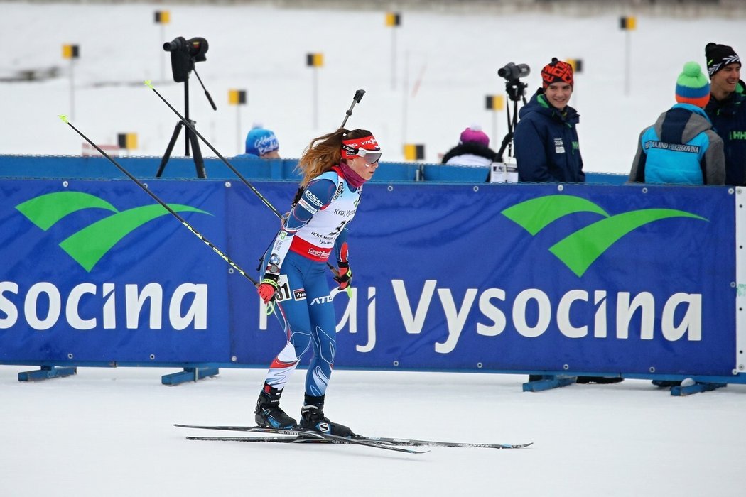 Nadějná biatlonistka Eliška Teplá se vdala. Konkrétně za biatlonového kouče Jiřího Václavíka