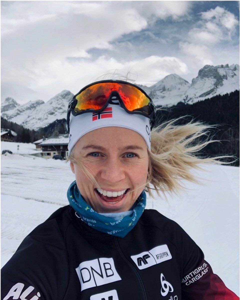 Norská biatlonistka Tiril Eckhoffová se snad vždy směje od ucha k uchu. Teď k tomu má ještě o to větší důvod!