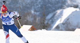 Biatlonový neúspěch: Nejde stavět jen na Davidové. Zlepšit střelbu i servis