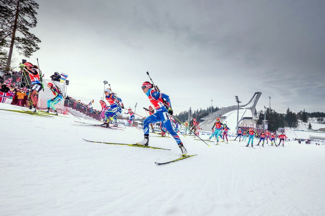 I poslední ženský závod na světovém šampionátu přinesl parádní podívanou