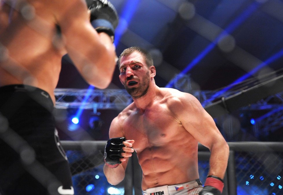 André Reinders má za sebou úspěšnou kariéru MMA bojovníka, nyní se vrhl na promotérskou práci