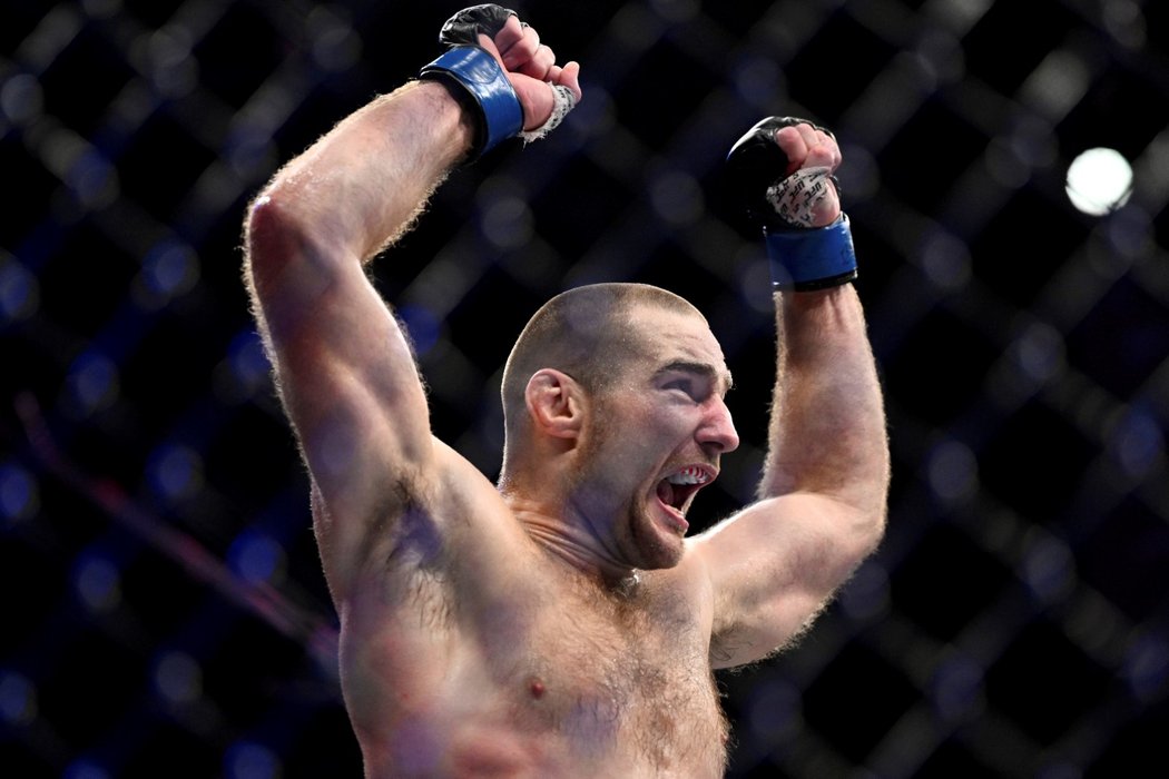 Sean Strickland na turnaji UFC 293 šokoval výhrou nad Israelem Adesanyou