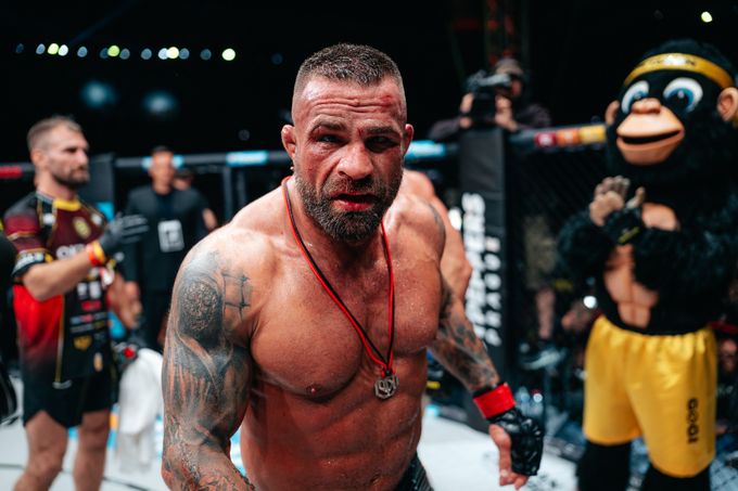 Na Vémolu se třese polská mlátička: Vrátí se do klece? Na Vémolu se třese polská mlátička: Vrátí se do klece?