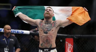 Dojatý šampion McGregor: Budu táta, jsem šťastný. A chci podíl v UFC