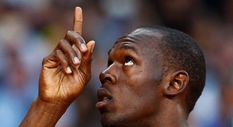 Bolt chce večer vstoupit mezi legendy. Vrhač lahví tentokrát bude jen u televize