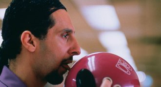 Big Lebowski na olympiádu! Bowling není jen hospodská zábava