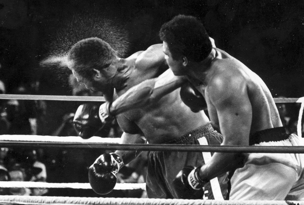 Tuhle pecku inkasoval v roce 1974 George Foreman