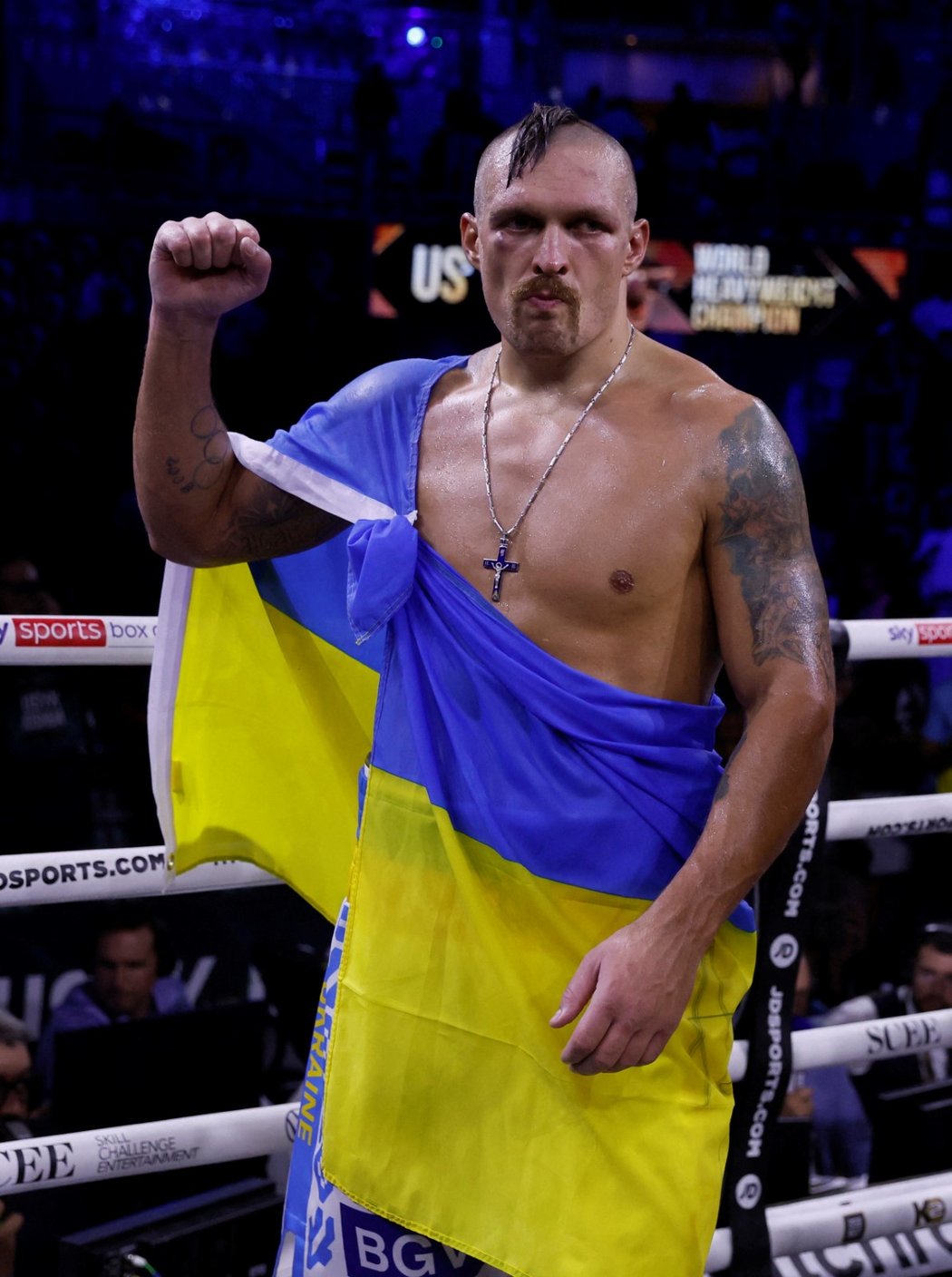 Ukrajinský boxer Oleksandr Usyk zůstává mistrem světa v těžké váze organizací WBA, WBO, IBF a IBO