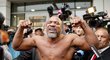 Narušitel tiskové konference - americký boxer Shannon Briggs