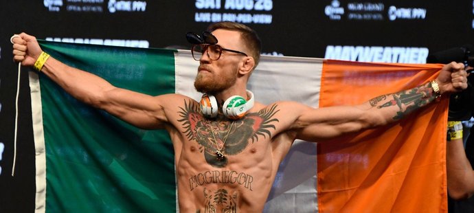 Conor McGregor před zápasem s Floydem Mayweatherem