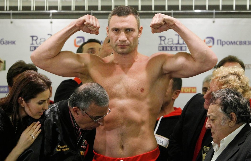 Ukrajinský boxer Vitalij Kličko obhájil titul mistra světa WBC