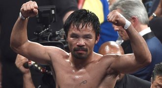 Pacquiao boxem vydělal miliardy, teď staví domy pro bezdomovce