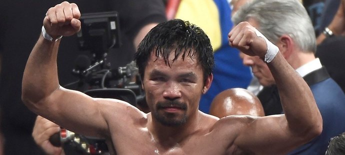 Manny Pacquiao daroval bezdomovcům bytové domy