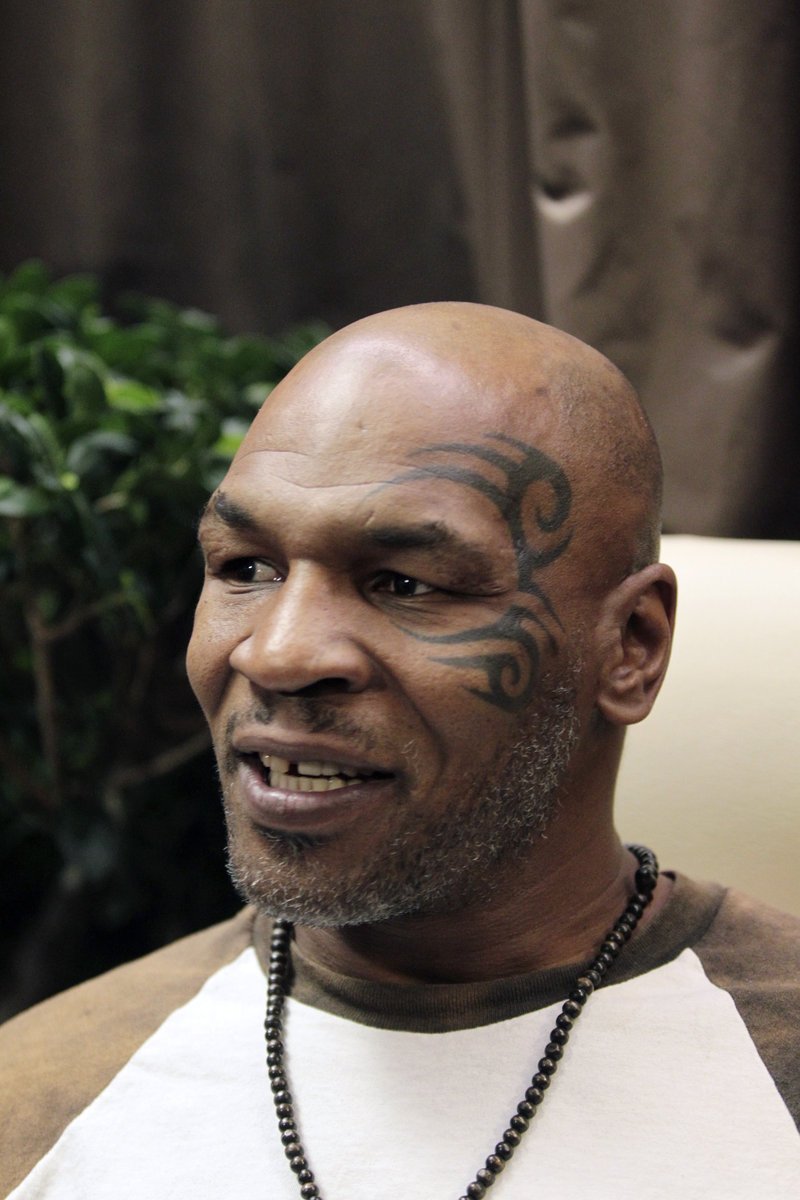 Mike Tyson napodruhé dorazil do Prahy. Teď už bez skandálu